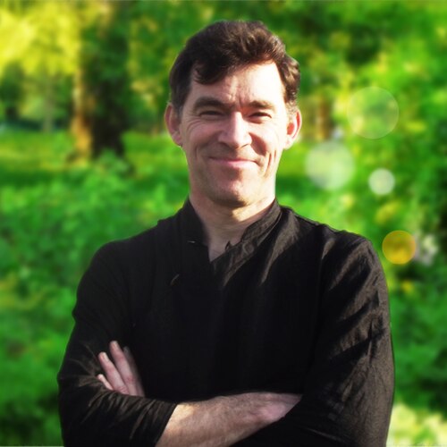 Portrait of Steve Taylor