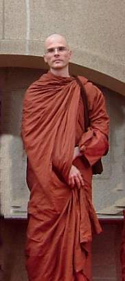 Portrait of Bhikkhu Analayo