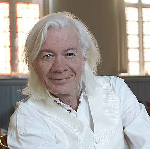 Portrait of Lars Muhl